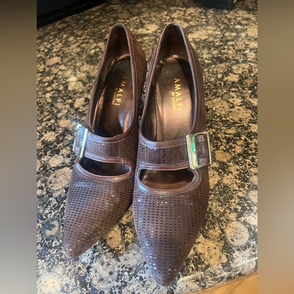 Amalfi by Rangoni ladies pumps brown. Made in Italy 8.5 Narrow. Very good cond - Picture 11 of 16